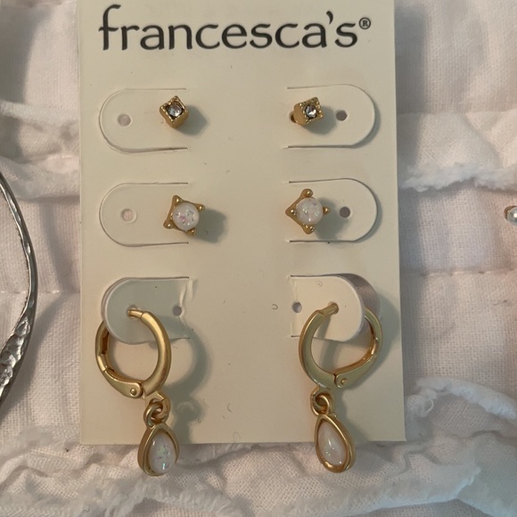 BRAND NEW Francesca’s Earring Bundle - Picture 3 of 4